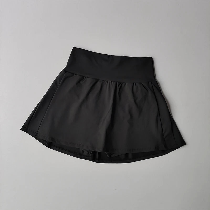 Falda Deportiva Plisada de Cintura Alta – Estilo Activo y Elegante