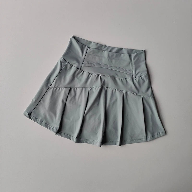 Falda Deportiva Plisada de Cintura Alta – Estilo Activo y Elegante